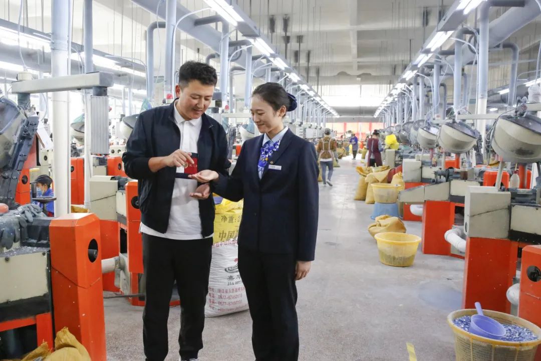 1696821592862175.jpg 640-7.jpg