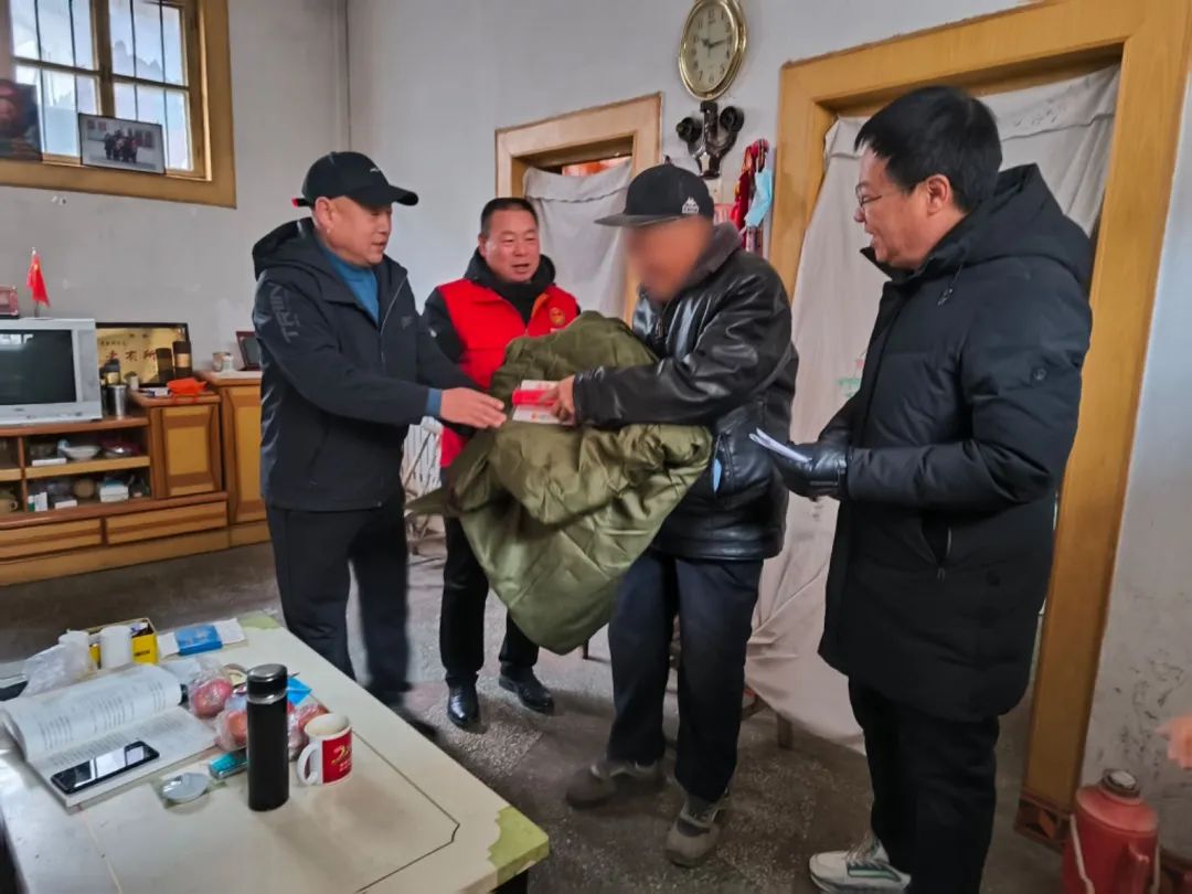 1703649819277701.jpg 640-3.jpg