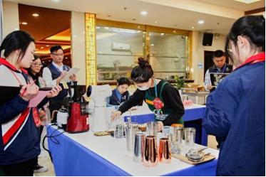 点击看大图 调饮比赛