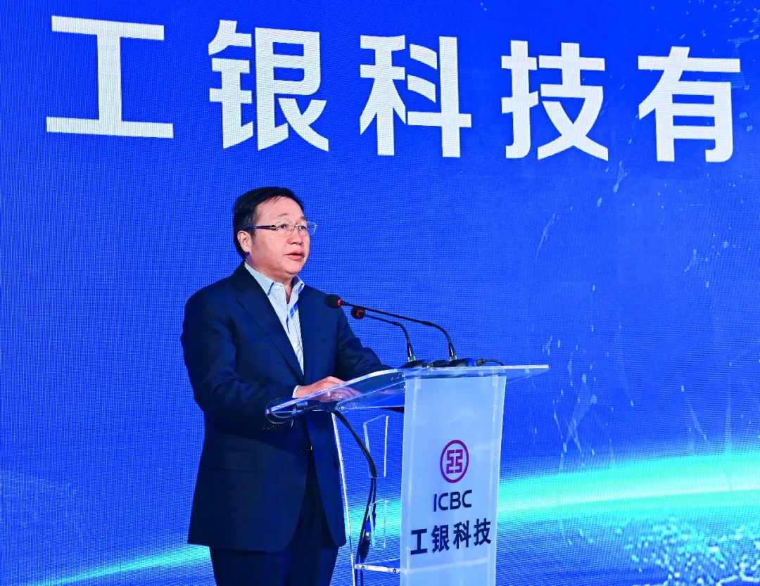 1689330287369052.jpg 640.jpg