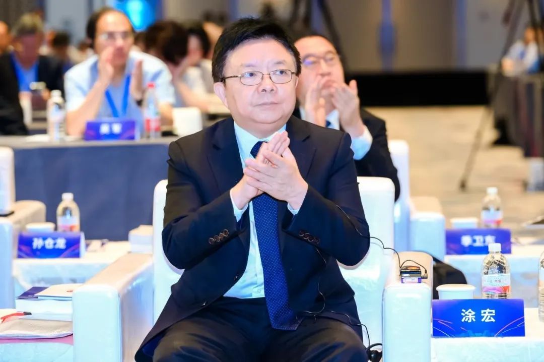 1688516749837860.jpg 640-4.jpg