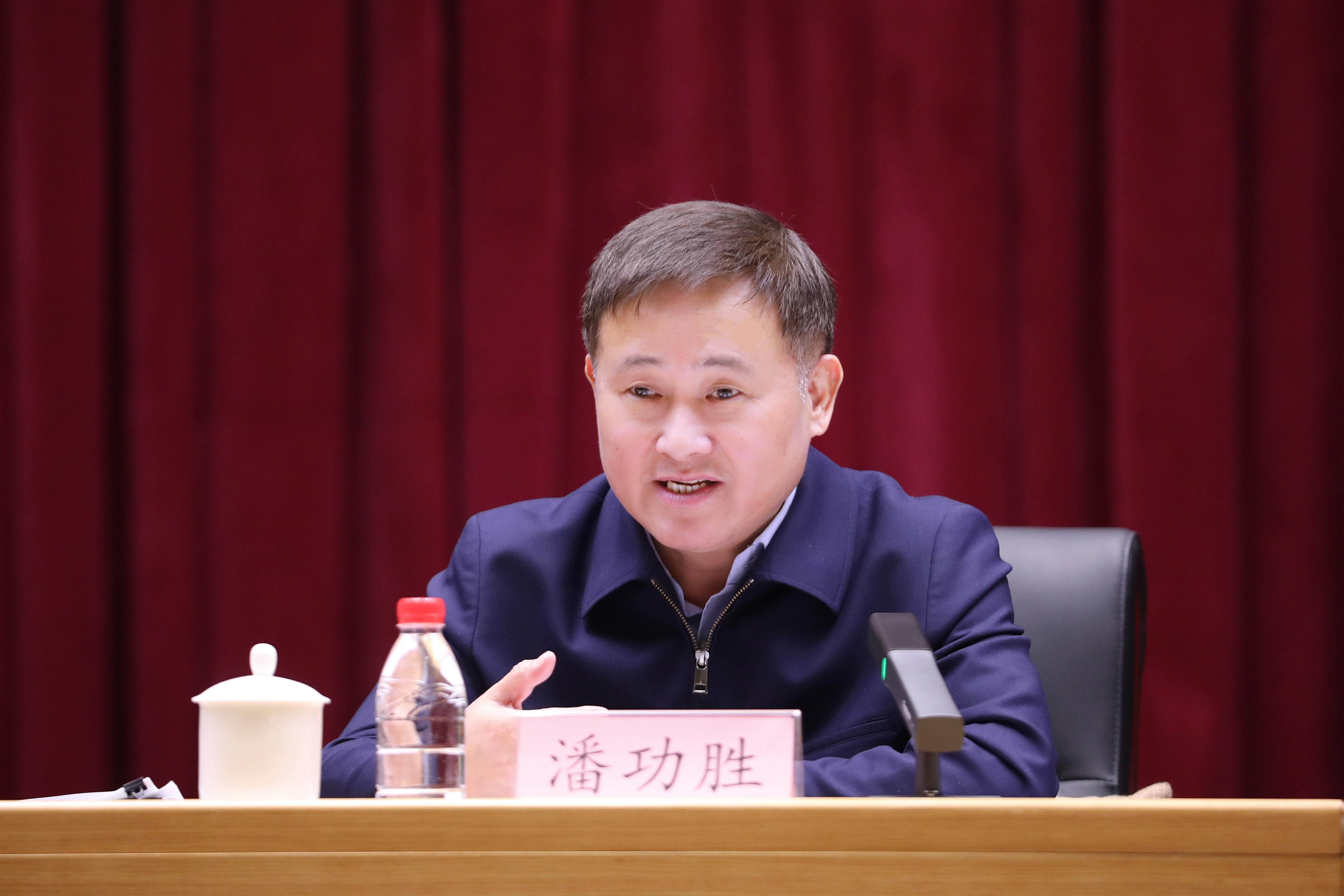 1767698188955374.jpg 2026010617190785672.jpg