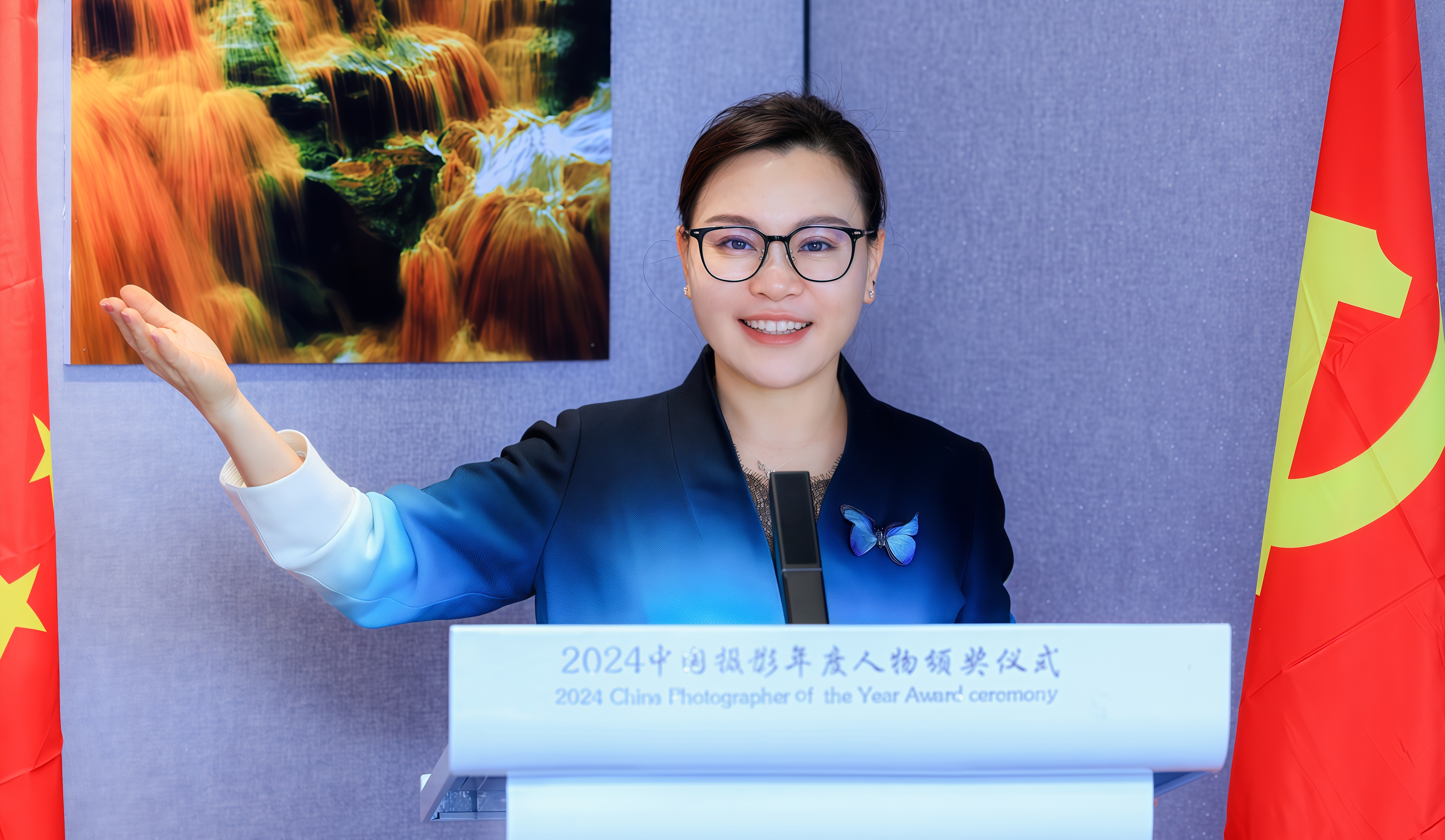 1740028688374313.jpg 2.jpg