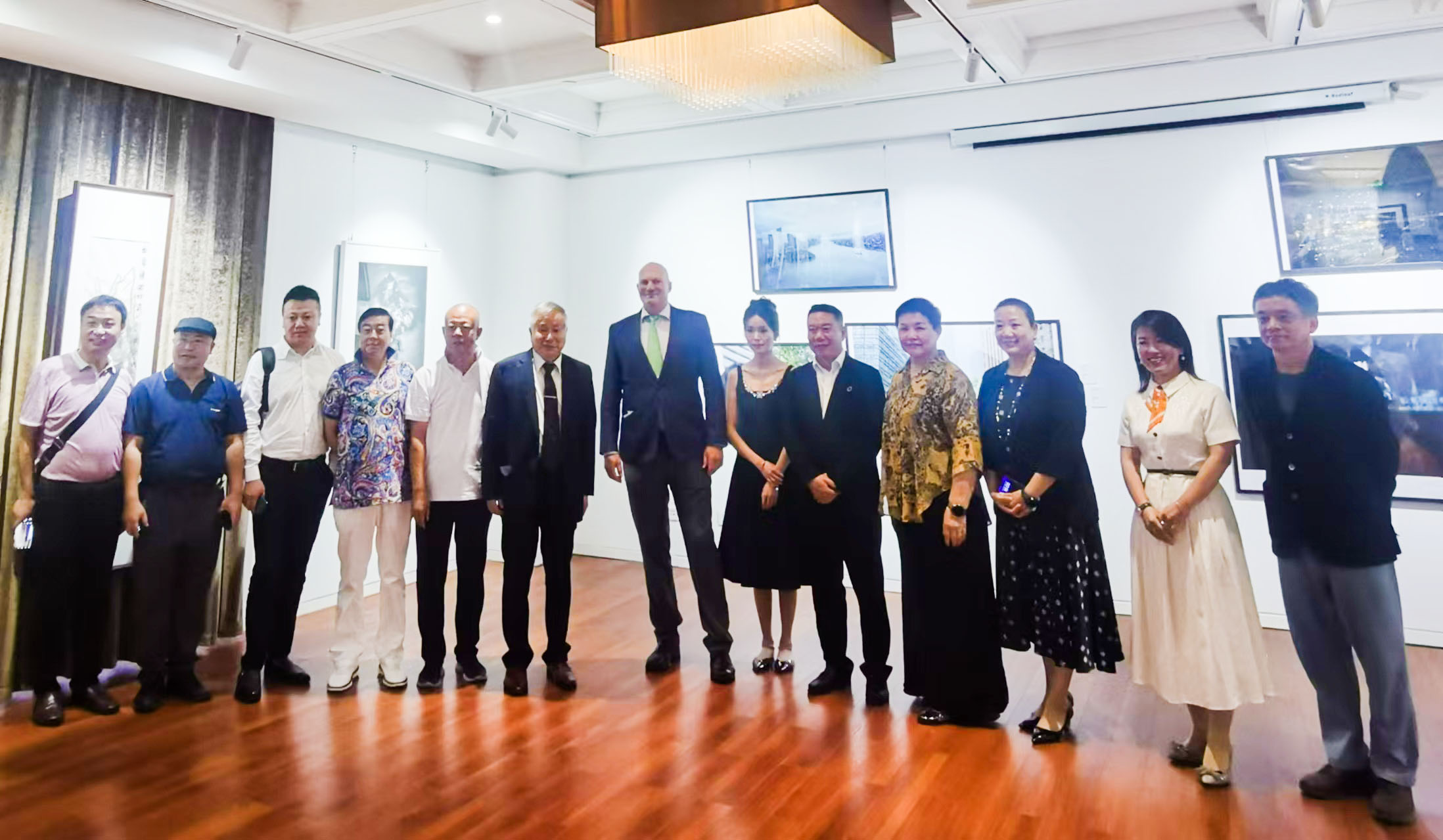 1722009218691651.jpg 3.jpg